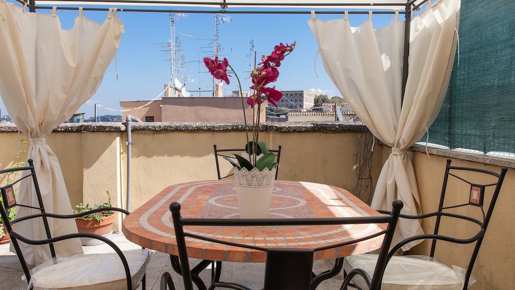 Rental In Rome Vatican View Terrace Habitación foto